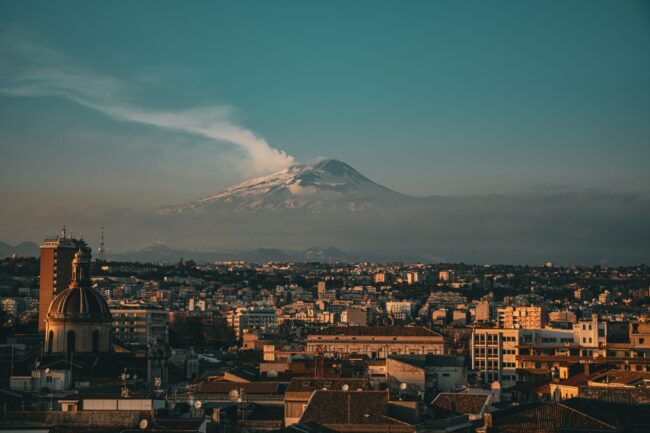 lukas-janssen-SYu314pVpd8-unsplash