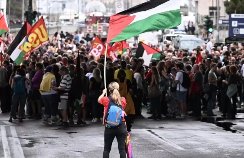 265195220-3f86c5774143e6df919f56da3a10f8c2