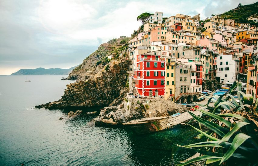 cristina-gottardi-kcZuyt2fbLc-unsplash
