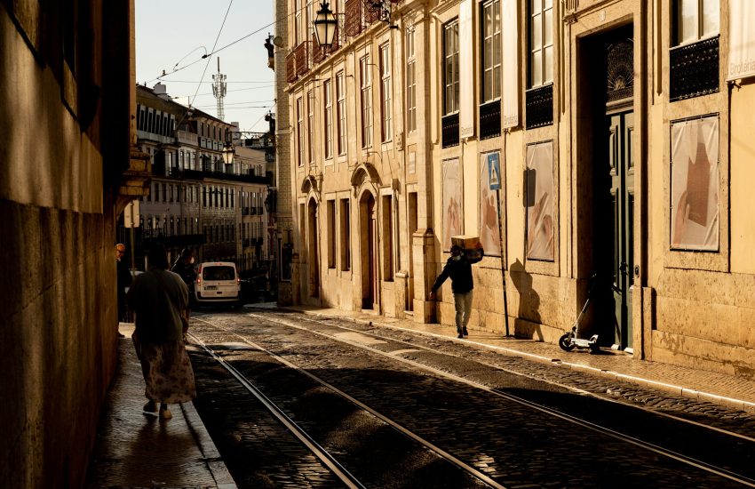 gregory-smirnov-5cRxibCimXg-unsplash