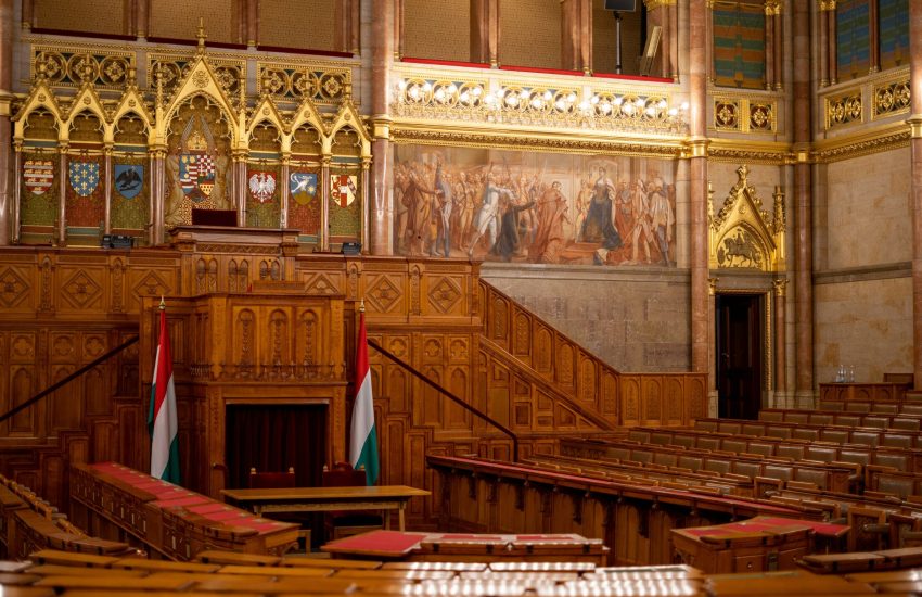 jacques-dillies-qHgcshUwHu4-unsplash