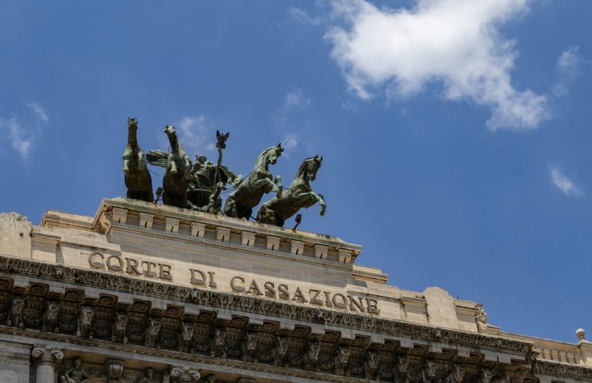 leandro-silva-sPRtqymblIw-unsplash