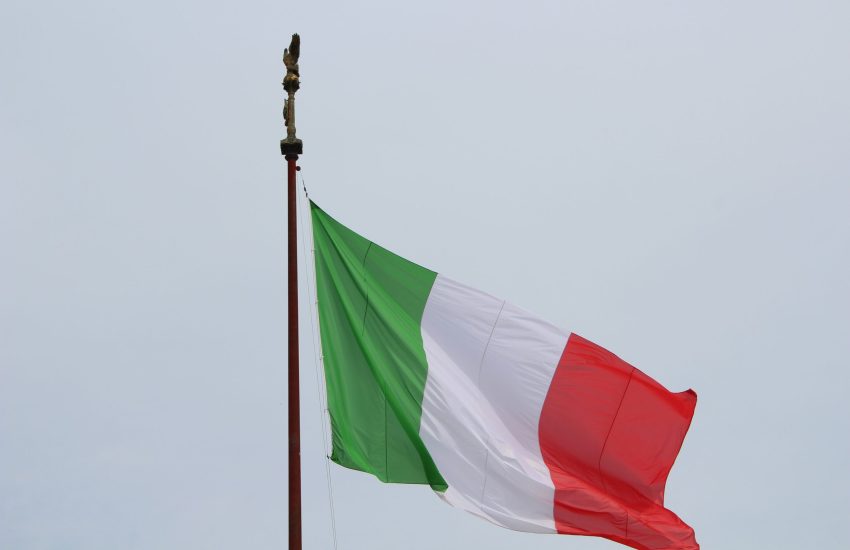 mili-k-r5mArPhLOhc-unsplash