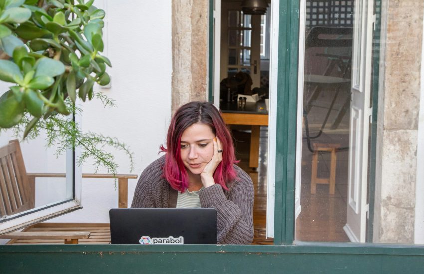 parabol-the-agile-meeting-tool-BrB2FL1izpM-unsplash