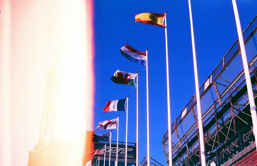 tanya-barrow-WpwRfWpd10k-unsplash